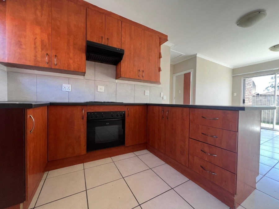 To Let 2 Bedroom Property for Rent in Walmer Heights Eastern Cape
